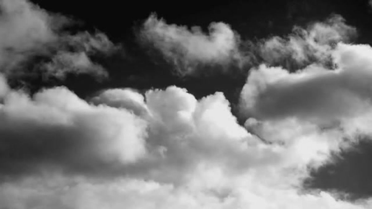 vagues-de-nuages-wix ©2018